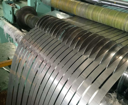 DÂY ĐAI INOX LÀ GÌ? QUY CÁCH, ĐỘ DÀY VÀ ỨNG DỤNG