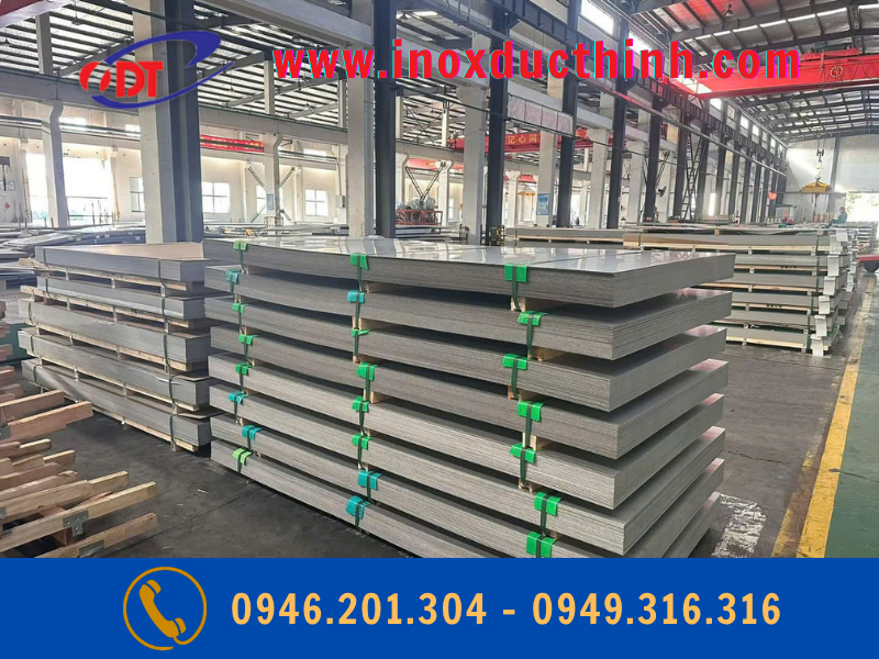 TẤM INOX ĐEN GƯƠNG CAO CẤP