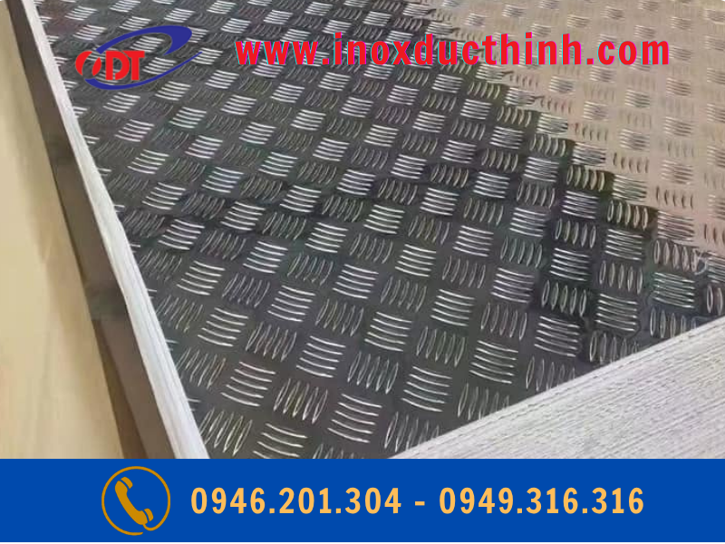 NHÔM TẤM GÂN CHỐNG TRƯỢT A3003 H14 DÀY 2MM