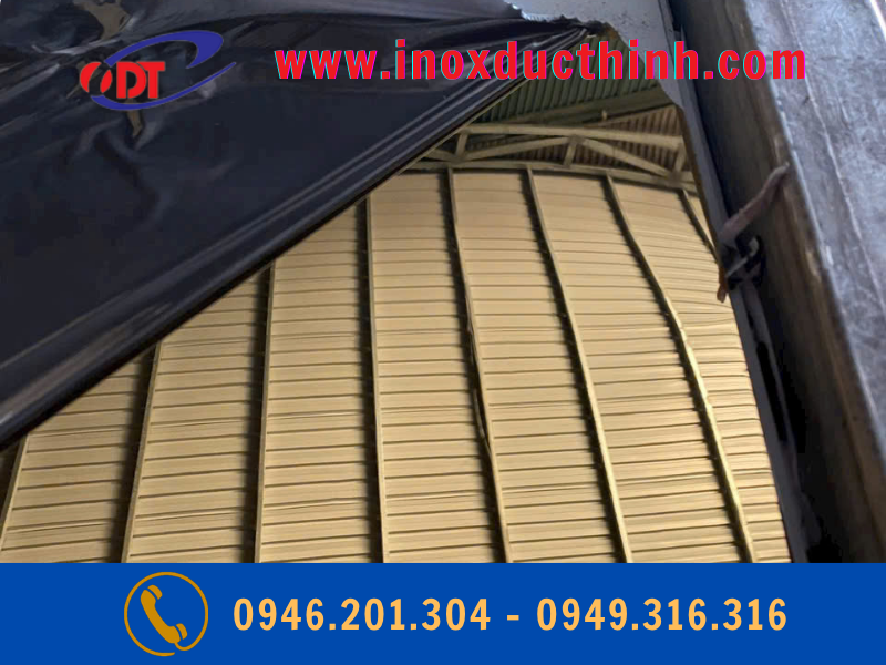 INOX GƯƠNG MÀU TRONG THIẾT KẾ NỘI THẤT PHONG CÁCH LUXURY