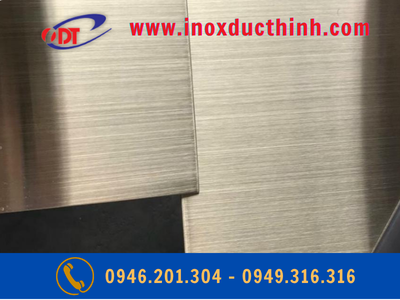 TẤM INOX MÀU XƯỚC TRẮNG HAIRLINE