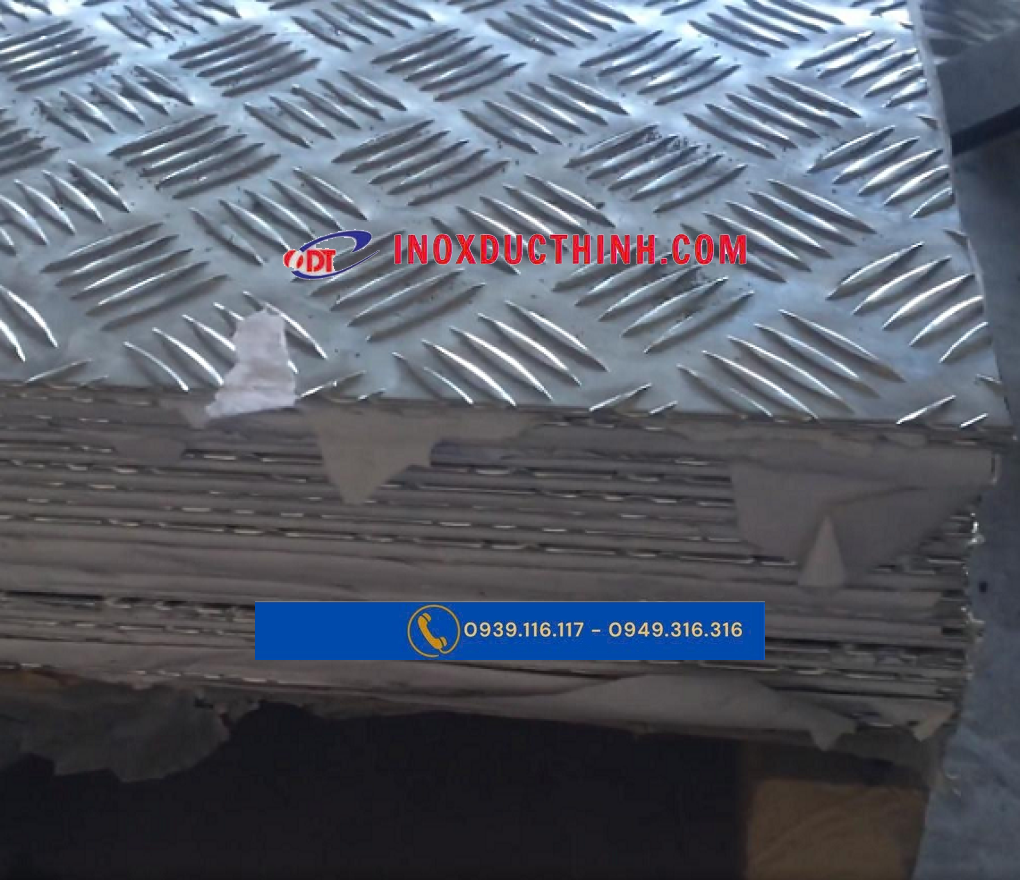 NHÔM GÂN A5052 DÀY 6MM – NHÔM GÂN DÀY CHO SÀN CÔNG NGHIỆP