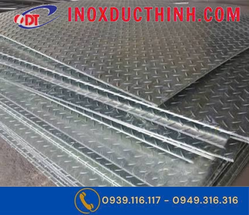 NHÔM GÂN CHỐNG TRƯỢT A5052 DÀY 5MM – TẤM NHÔM GÂN CHO NHÀ XƯỞNG