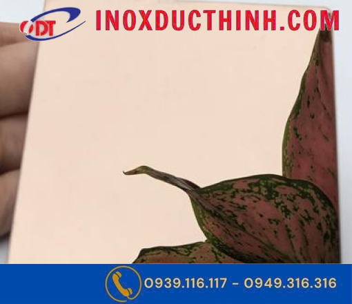 TẤM INOX ĐỒNG GƯƠNG – VẺ ĐẸP ẤM SANG TRỌNG CHO KHÔNG GIAN CAO CẤP