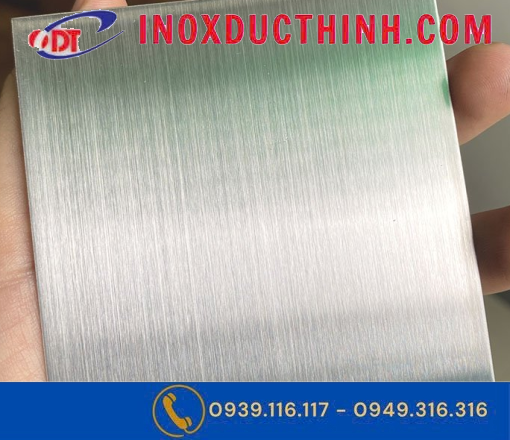 TẤM INOX MÀU XƯỚC TRẮNG HAIRLINE – BỀ MẶT TINH TẾ, HIỆN ĐẠI